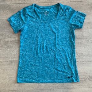 Nike Dri-Fit size M T-shirt
